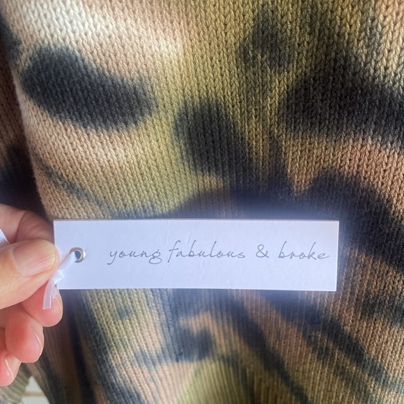 YFB NWT Boho Tie Dye Long Sleeve Vneck collared 100% Cotton Knit Sweater small - Picture 8 of 10